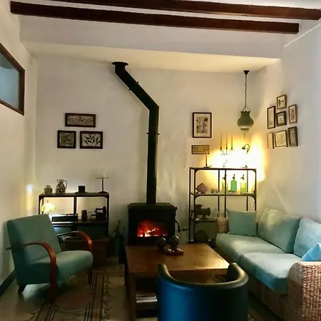 Al-qandil Country house *